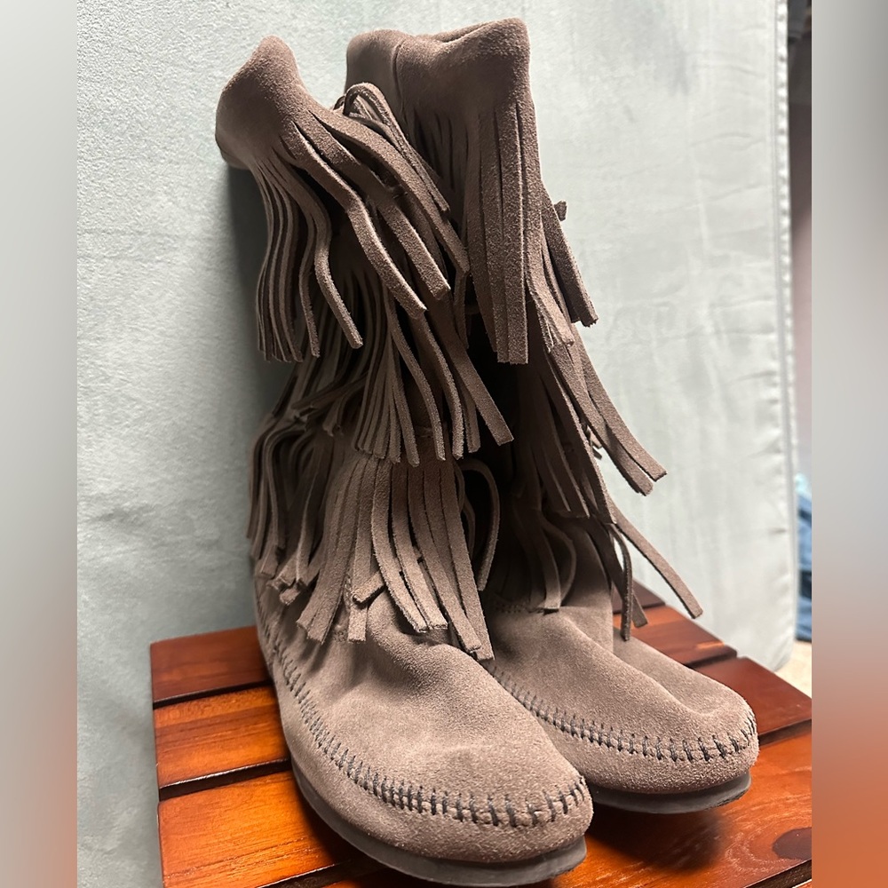 Minnetonka - 3 Layer Fringe Boot - Grey - image 1